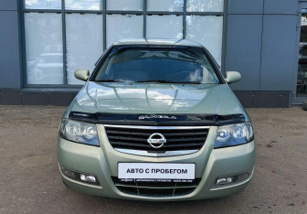Подержанный автомобиль Nissan Almera Classic 2011 года (3 фото)