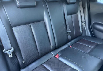 Подержанный автомобиль Nissan Juke 2012 года (11 фото)