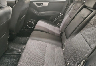 Подержанный автомобиль Lifan X60 2015 года (12 фото)