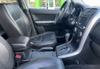 Подержанный автомобиль Suzuki Grand Vitara 2010 года (9 фото)