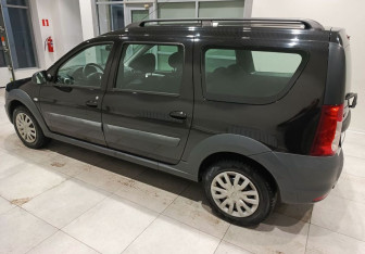 Подержанный автомобиль LADA (ВАЗ) Largus Wagon 2019 года (6 фото)