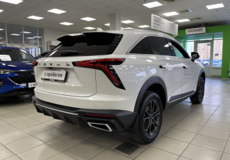 Подержанный автомобиль Haval F7 2024 года (5 фото)