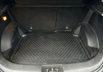 Подержанный автомобиль Chery Tiggo 4 2022 года (19 фото)