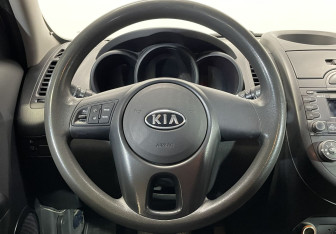 Подержанный автомобиль Kia Soul 2011 года (12 фото)