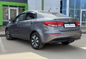 Подержанный автомобиль Kia Rio Sedan 2016 года (7 фото)