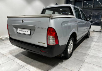 Подержанный автомобиль SsangYong Actyon 2010 года (5 фото)