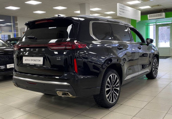 Подержанный автомобиль Exeed VX 2022 года (5 фото)