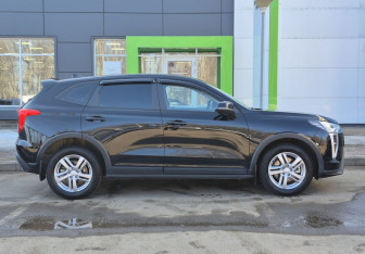 Подержанный автомобиль Haval Jolion 2025 года (4 фото)