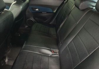 Подержанный автомобиль Chevrolet Cruze Hatchback 2012 года (10 фото)