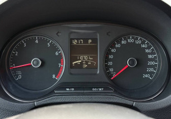 Подержанный автомобиль Volkswagen Polo Sedan 2019 года (12 фото)