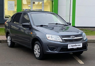 Подержанный автомобиль LADA (ВАЗ) Granta Liftback 2015 года (3 фото)