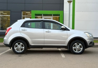 Подержанный автомобиль SsangYong Actyon 2013 года (4 фото)