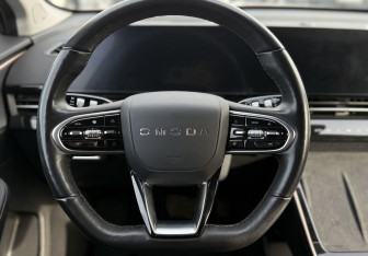 Подержанный автомобиль Omoda C5 2023 года (12 фото)