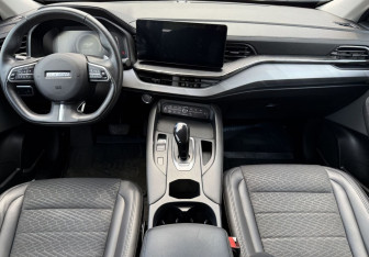 Подержанный автомобиль Haval F7x 2023 года (9 фото)