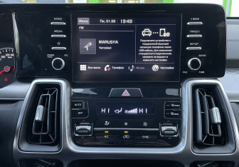 Подержанный автомобиль Kia Sorento 2021 года (15 фото)