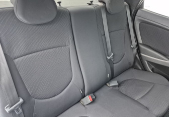 Подержанный автомобиль Hyundai Solaris Sedan 2014 года (11 фото)