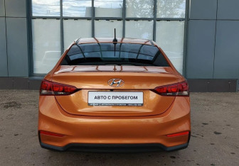 Подержанный автомобиль Hyundai Solaris Sedan 2019 года (7 фото)