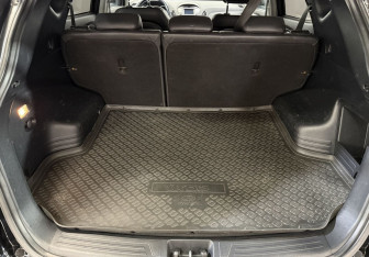 Подержанный автомобиль Hyundai ix35 2013 года (17 фото)
