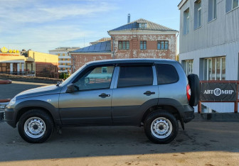 Подержанный автомобиль Chevrolet Niva 2018 года (5 фото)