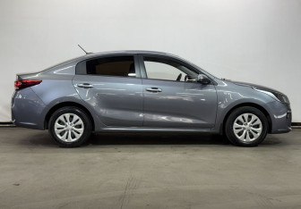 Подержанный автомобиль Kia Rio Sedan 2019 года (4 фото)