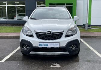 Подержанный автомобиль Opel Mokka 2013 года (2 фото)