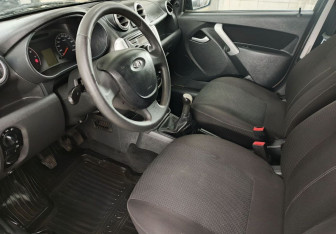 Подержанный автомобиль LADA (ВАЗ) Granta Liftback 2016 года (10 фото)