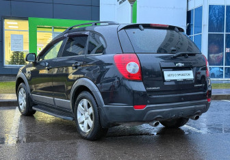 Подержанный автомобиль Chevrolet Captiva 2013 года (7 фото)