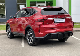 Подержанный автомобиль Haval F7 2023 года (7 фото)