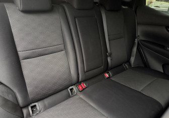 Подержанный автомобиль Nissan Qashqai 2018 года (11 фото)