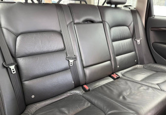 Подержанный автомобиль Volvo XC70 2011 года (11 фото)