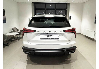Новый Haval F7 2025 (5 фото)