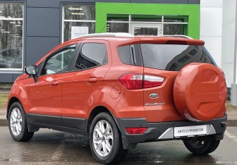 Подержанный автомобиль Ford EcoSport 2014 года (7 фото)