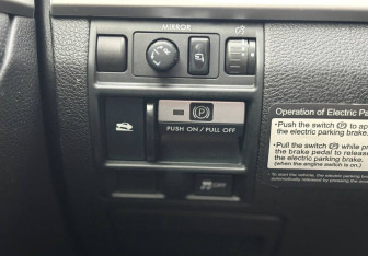 Подержанный автомобиль Subaru Outback Wagon 2011 года (15 фото)