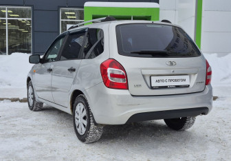 Подержанный автомобиль LADA (ВАЗ) Kalina Wagon 2016 года (6 фото)