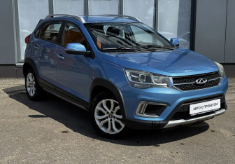 Подержанный автомобиль Chery Tiggo 2 2017 года (2 фото)