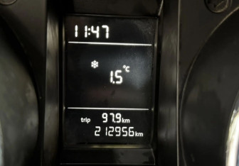 Подержанный автомобиль Skoda Yeti 2010 года (13 фото)