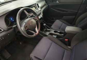 Подержанный автомобиль Hyundai Tucson 2018 года (10 фото)