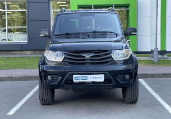 Подержанный автомобиль УАЗ Patriot 2016 года (2 фото)