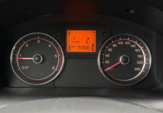 Подержанный автомобиль SsangYong Actyon 2013 года (13 фото)