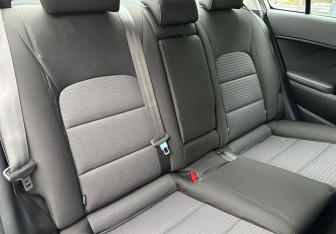 Подержанный автомобиль Kia Cerato Sedan 2019 года (11 фото)