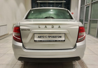 Подержанный автомобиль LADA (ВАЗ) Granta Liftback 2022 года (6 фото)