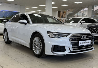 Подержанный автомобиль Audi A6 Sedan 2019 года (3 фото)