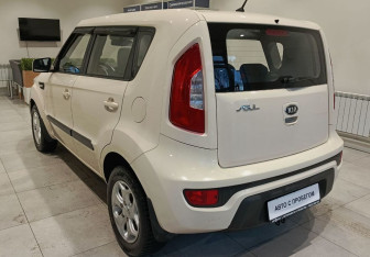 Подержанный автомобиль Kia Soul 2013 года (4 фото)