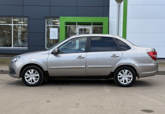 Подержанный автомобиль LADA (ВАЗ) Granta Liftback 2020 года (8 фото)