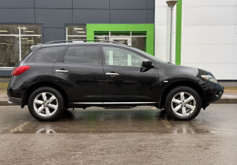 Подержанный автомобиль Nissan Murano Suv 2010 года (4 фото)