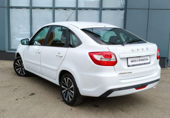 Подержанный автомобиль LADA (ВАЗ) Granta Liftback 2025 года (8 фото)