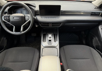 Подержанный автомобиль Haval Jolion 2023 года (9 фото)