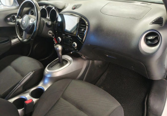 Подержанный автомобиль Nissan Juke 2014 года (11 фото)