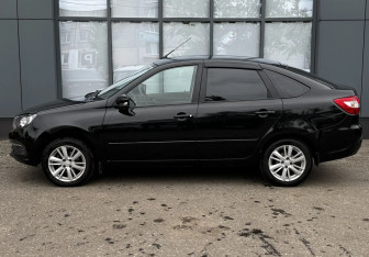 Подержанный автомобиль LADA (ВАЗ) Granta Liftback 2023 года (6 фото)