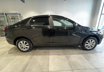 Подержанный автомобиль LADA (ВАЗ) Vesta Sedan 2023 года (8 фото)